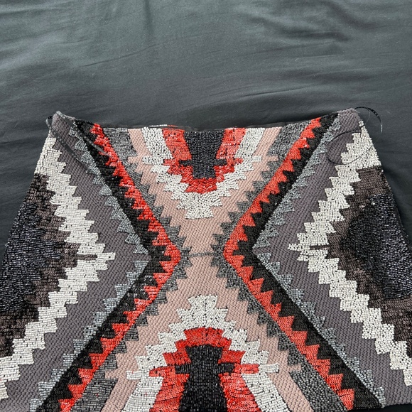 Zara skirt - Picture 2 of 4